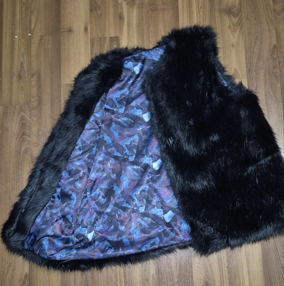 Blackmilk Abstract Blue and Purple Fabric - Picture 2 of 3